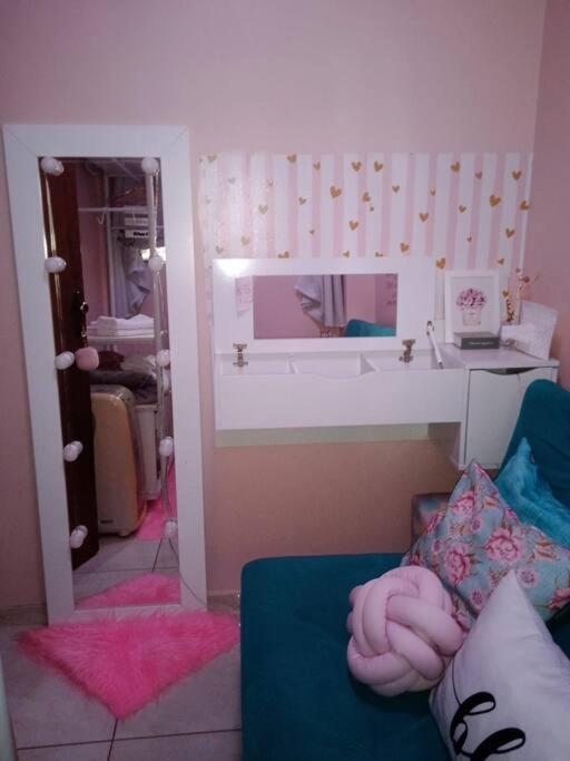 Apartamento Centro Da Paulista: Sinta-se Em Casa!/wifi/tv