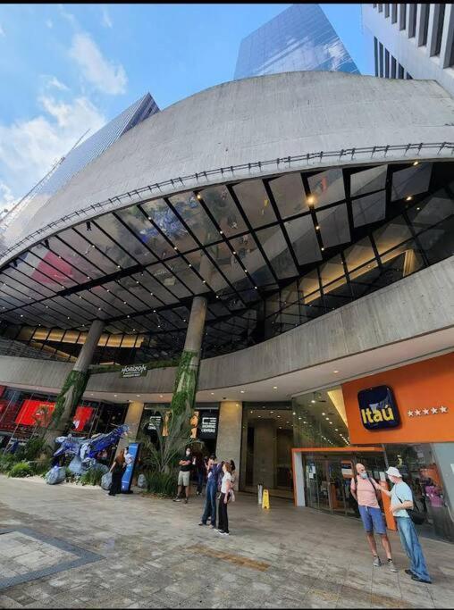 Centro Da Paulista: Sinta-se Em Casa!/wifi/tv São Paulo