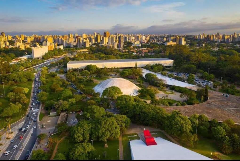 Apartamento Centro Da Paulista: Sinta-se Em Casa!/wifi/tv *